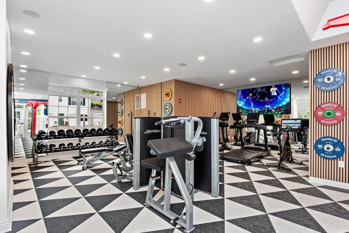 Woodbury Park at City Centre high end fitness center