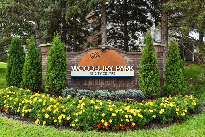 monument sign Woodbury Park