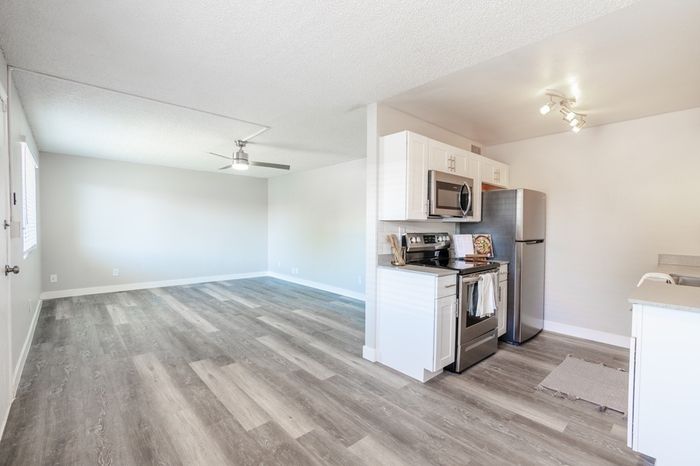 Rise at the Palms Apartments