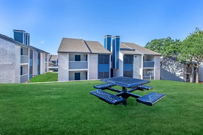 Rise Bedford Lake Amenities