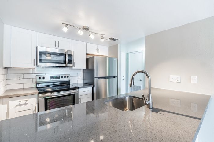 Rise at Dobson Ranch Apartments