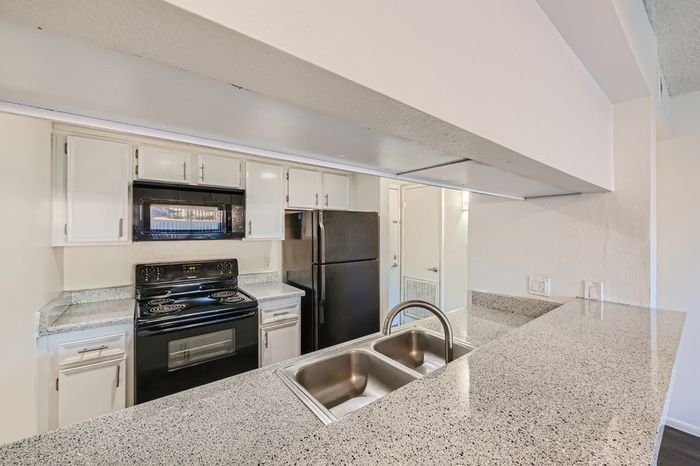 Rise at Dobson Ranch Apartments