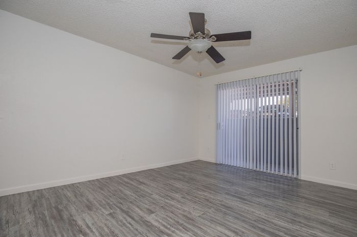 Rise at Dobson Ranch Apartments