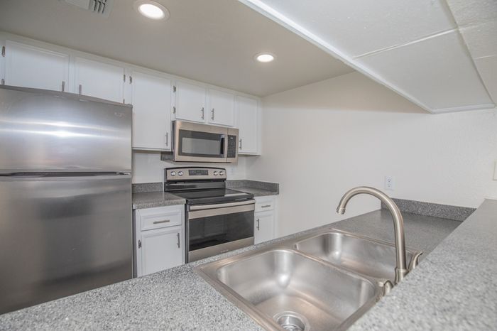Rise at Dobson Ranch Apartments