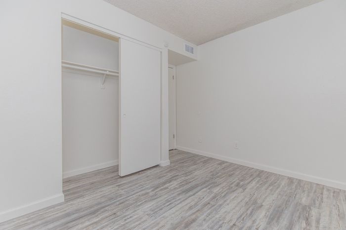Rise at Dobson Ranch Apartments