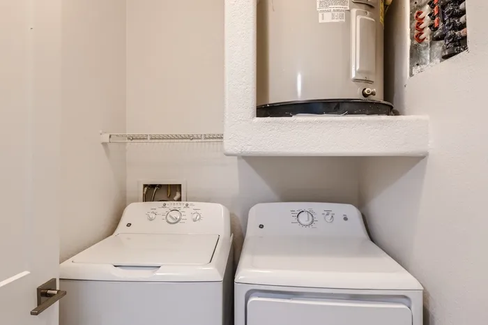 Rise Encore Apartments