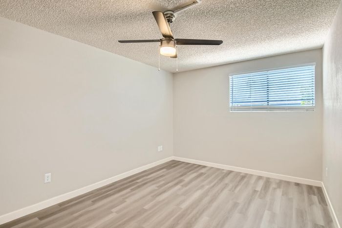 Rise on McClintock Apartments