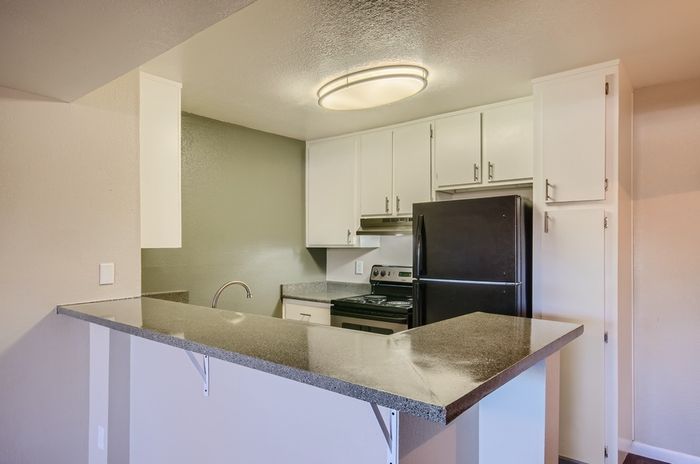 Rise on McClintock Apartments