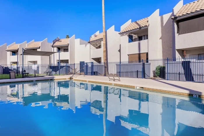 Rise Thunderbird Amenities