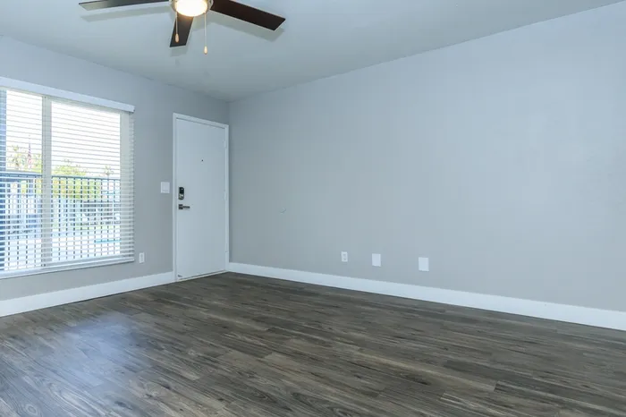 Rise at the Lofts Apartments