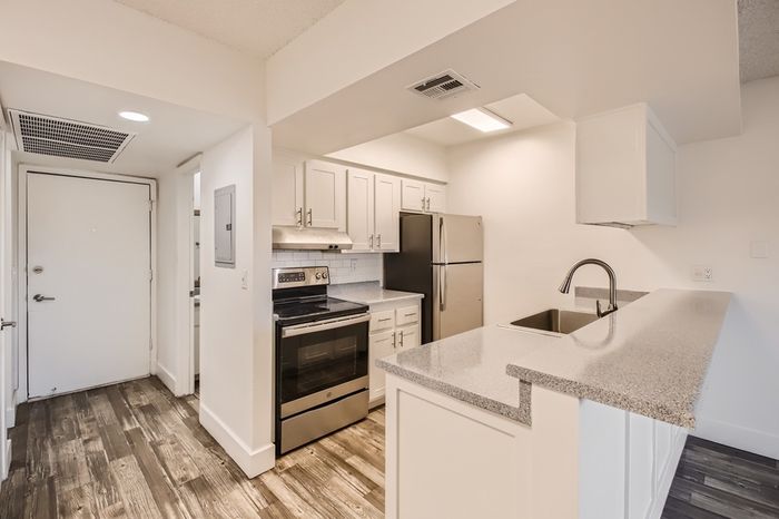 Rise North Mountain Apartments