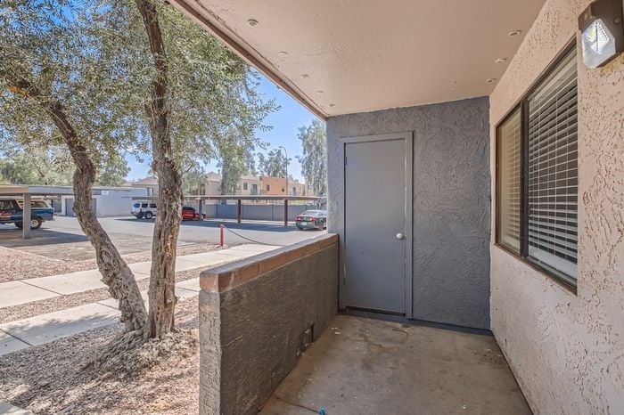 Rise Desert West Apartments
