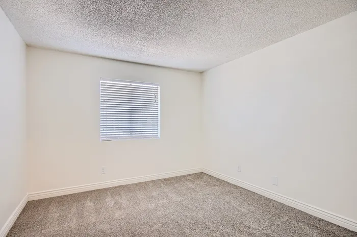 Rise Desert West Apartments