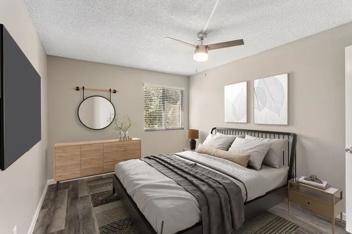 Rise Thunderbird Apartments