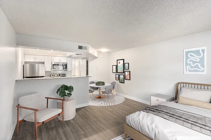 Rise Desert West Apartments