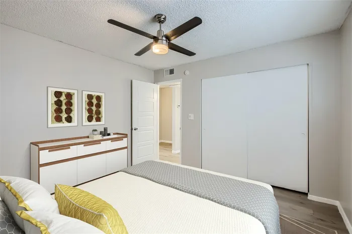 Rise at the Palms Apartments