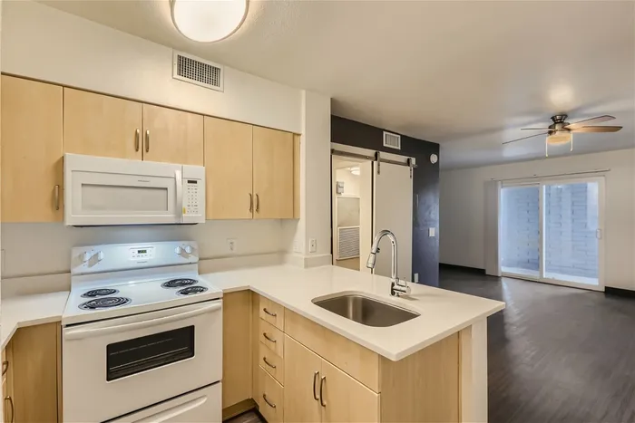 Rise Canyon West Apartments
