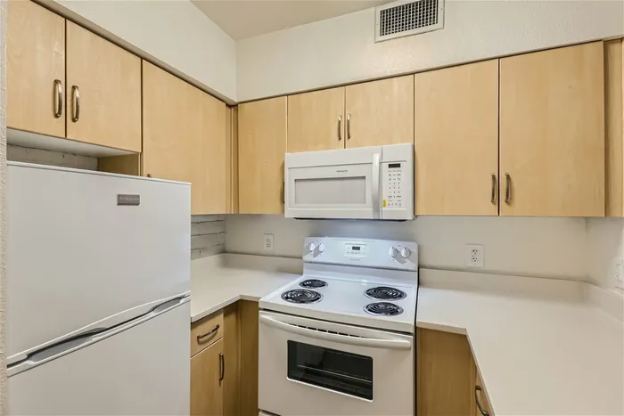 Rise Canyon West Apartments