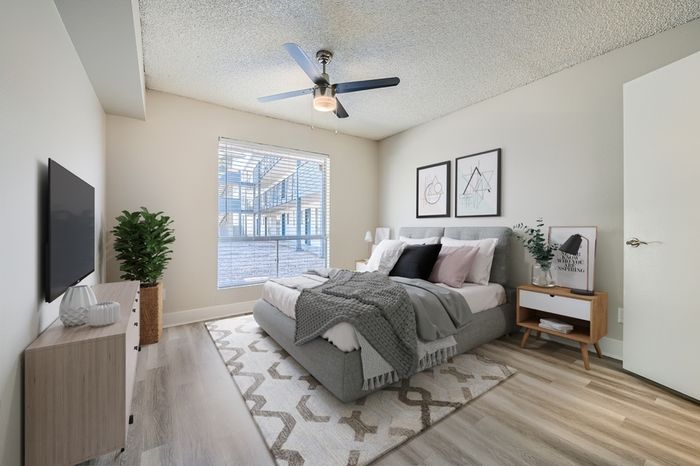 Rise Lakeside Apartments