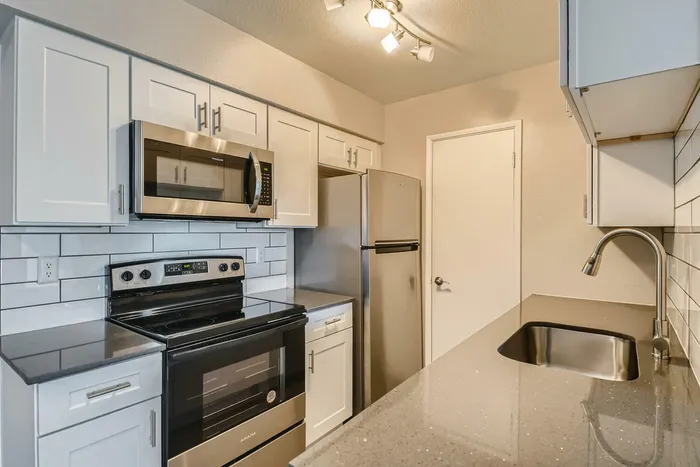 Rise Lakeside Apartments