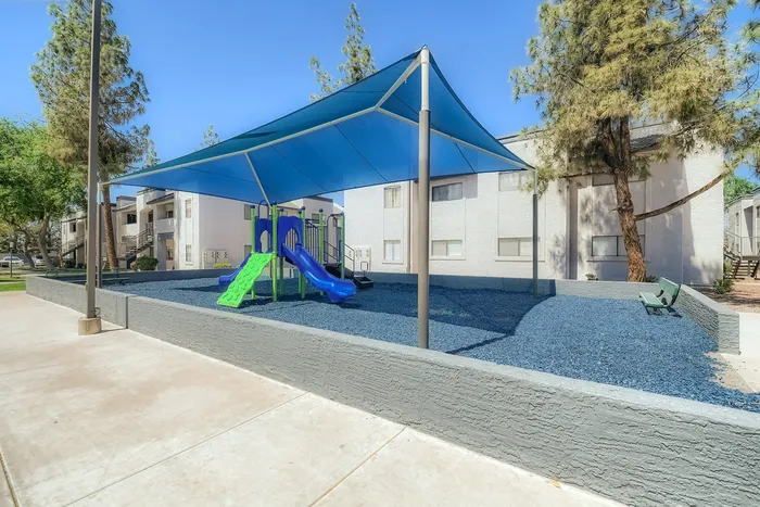 Rise Broadway Amenities