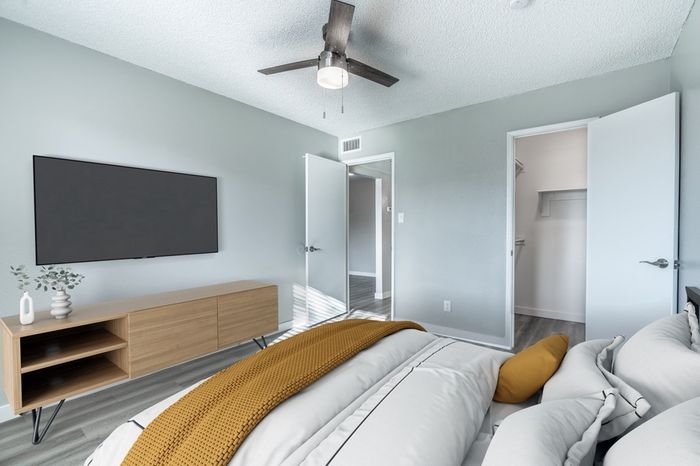 Rise Lakeside Apartments