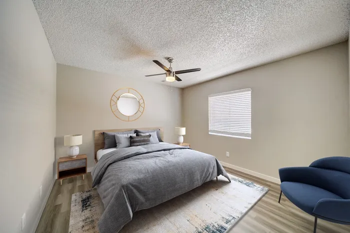 Rise on Cave Creek Apartments