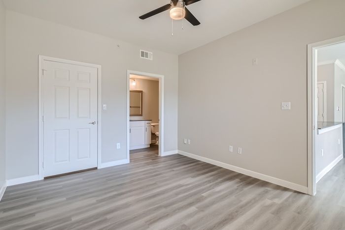 Rise Creekside Apartments