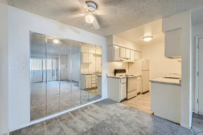 Rise Thunderbird Apartments