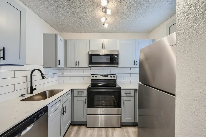 A2 Platinum - 1 Bed 1 Bath