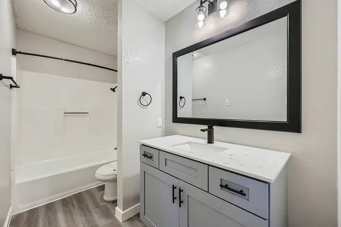 A2 Platinum - 1 Bed 1 Bath