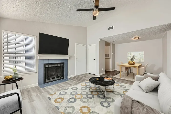 B1 Platinum - 2 Bed 1 Bath