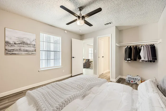 B2 Platinum - 2 Bed 2 Bath