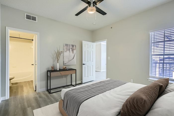 Rise Skyline Apartments