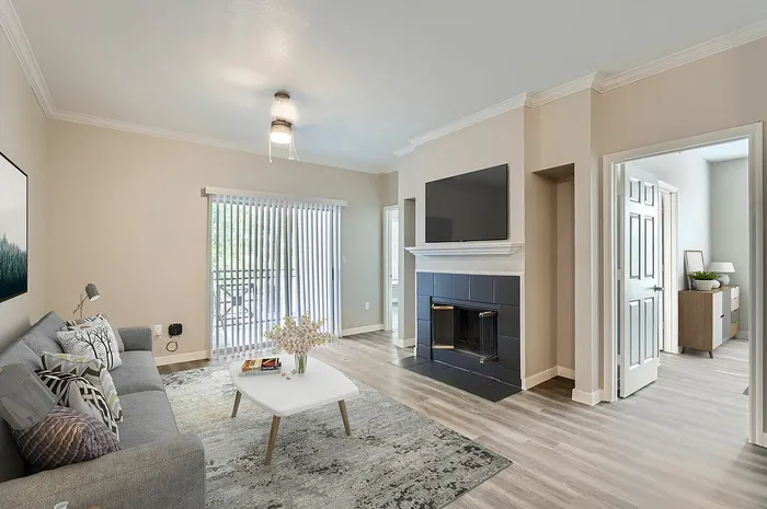C1 Platinum - 3 Bed 2 Bath