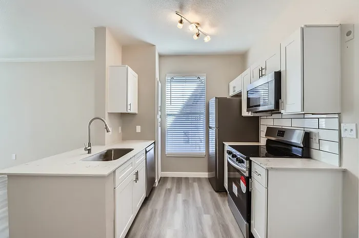 A1 Platinum - 1 Bed 1 Bath