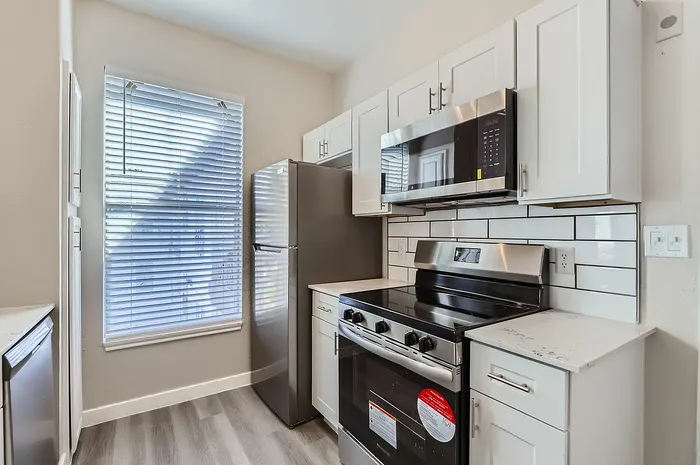 A1 Platinum - 1 Bed 1 Bath