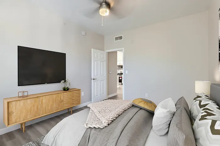 A1 Platinum - 1 Bed 1 Bath