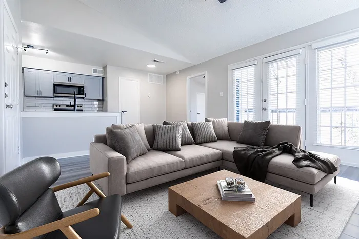 Rise at Highland Meadows Apartments