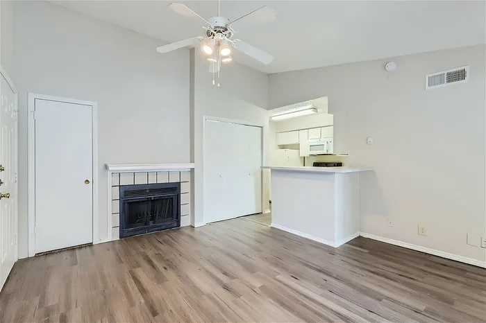 Rise at Highland Meadows Apartments