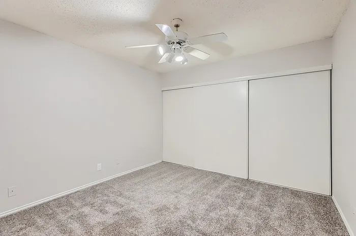 Rise at Highland Meadows Apartments