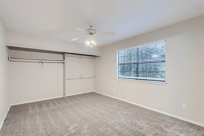Rise at Highland Meadows Apartments