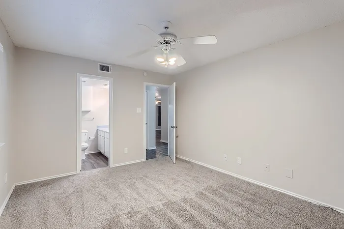 Rise at Highland Meadows Apartments