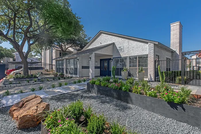 Rise at Highland Meadows Amenities