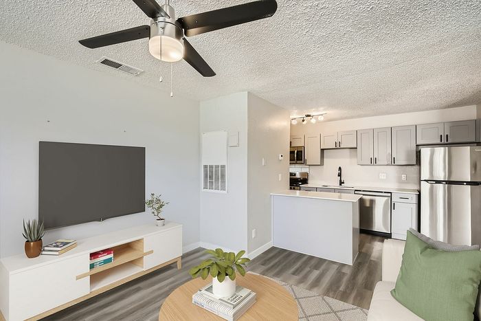 Rise at Town East Apartments