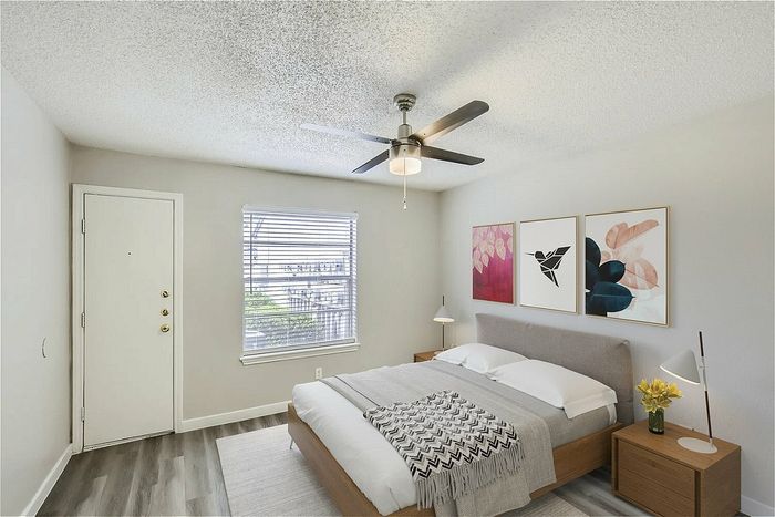 Rise at Town East Apartments