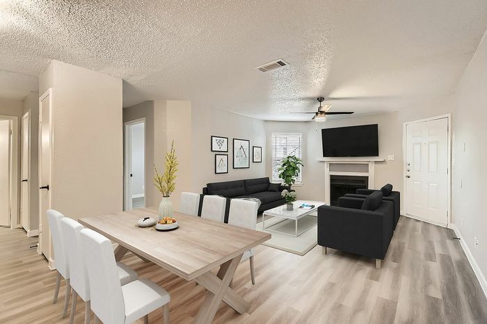 Rise at Town East Apartments