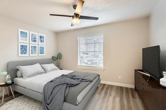 Rise at Town East Apartments