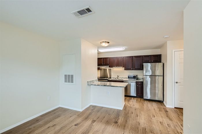 Rise at Town East Apartments