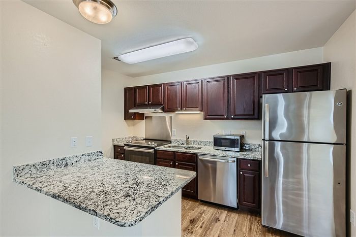 Rise at Town East Apartments